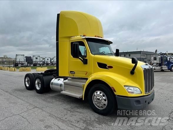 Peterbilt 579 中古トラクターヘッド | トレーラーヘッド