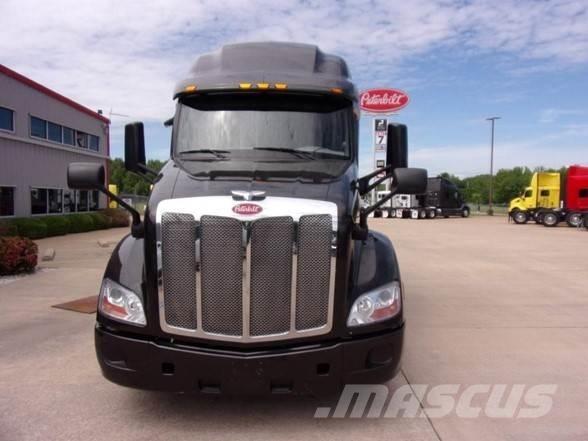Peterbilt 579 中古トラクターヘッド | トレーラーヘッド