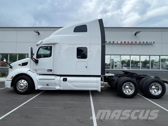 Peterbilt 579 中古トラクターヘッド | トレーラーヘッド