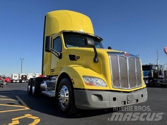Peterbilt 579 中古トラクターヘッド | トレーラーヘッド