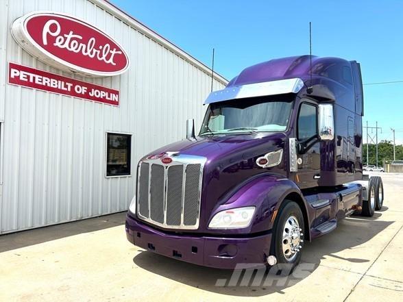 Peterbilt 579 中古トラクターヘッド | トレーラーヘッド