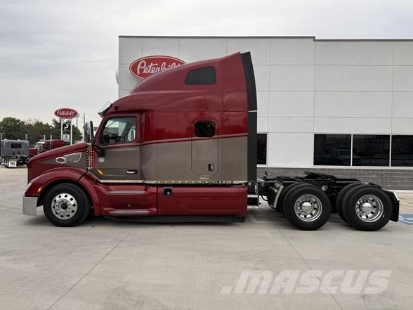 Peterbilt 579 中古トラクターヘッド | トレーラーヘッド