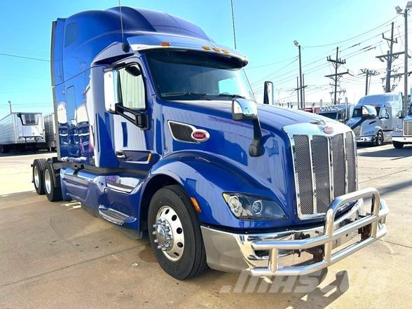 Peterbilt 579 中古トラクターヘッド | トレーラーヘッド