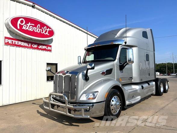 Peterbilt 579 中古トラクターヘッド | トレーラーヘッド