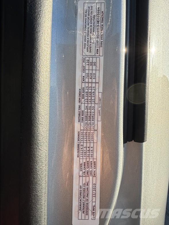 Peterbilt 579 中古トラクターヘッド | トレーラーヘッド