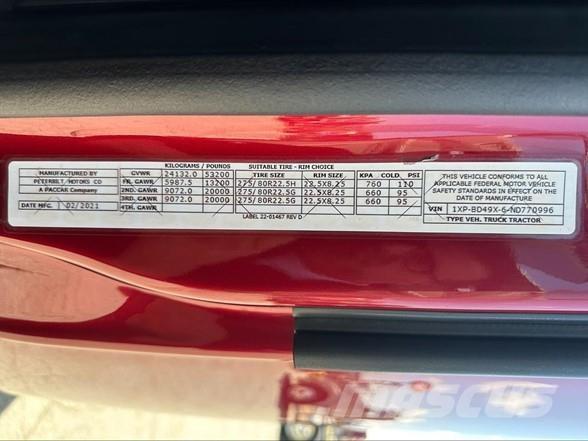 Peterbilt 579 中古トラクターヘッド | トレーラーヘッド