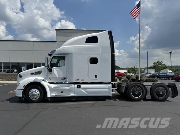 Peterbilt 579 中古トラクターヘッド | トレーラーヘッド