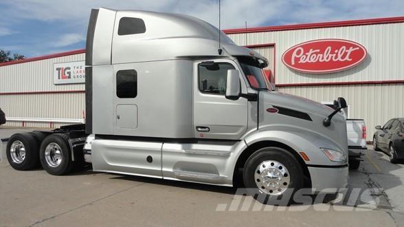 Peterbilt 579 中古トラクターヘッド | トレーラーヘッド