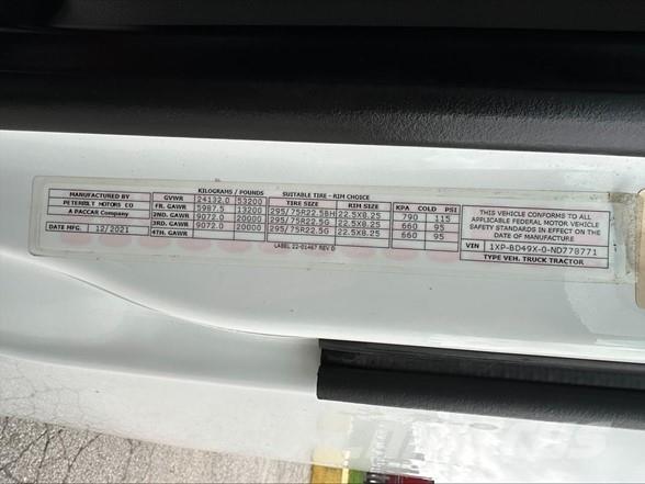 Peterbilt 579 中古トラクターヘッド | トレーラーヘッド