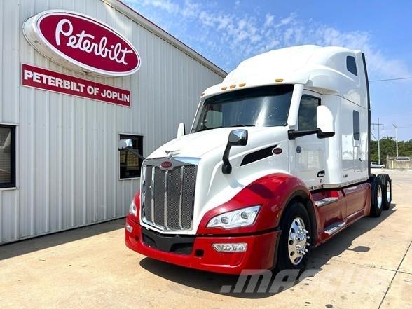 Peterbilt 579 中古トラクターヘッド | トレーラーヘッド