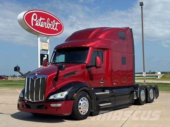 Peterbilt 579 中古トラクターヘッド | トレーラーヘッド