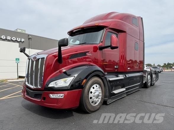 Peterbilt 579 中古トラクターヘッド | トレーラーヘッド