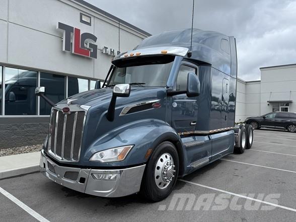 Peterbilt 579 中古トラクターヘッド | トレーラーヘッド