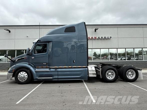 Peterbilt 579 中古トラクターヘッド | トレーラーヘッド