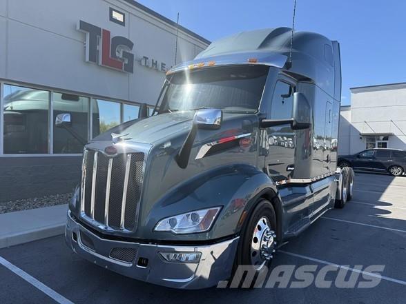 Peterbilt 579 中古トラクターヘッド | トレーラーヘッド