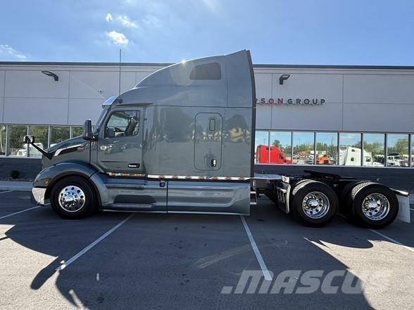 Peterbilt 579 中古トラクターヘッド | トレーラーヘッド