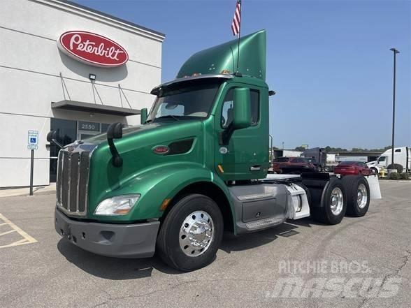 Peterbilt 579 中古トラクターヘッド | トレーラーヘッド