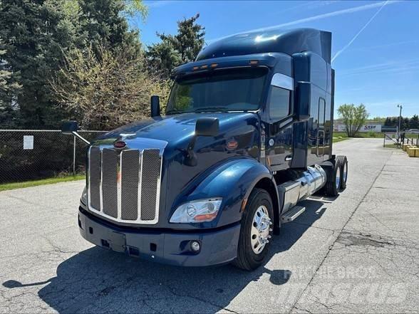 Peterbilt 579 中古トラクターヘッド | トレーラーヘッド