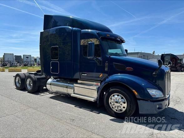 Peterbilt 579 中古トラクターヘッド | トレーラーヘッド