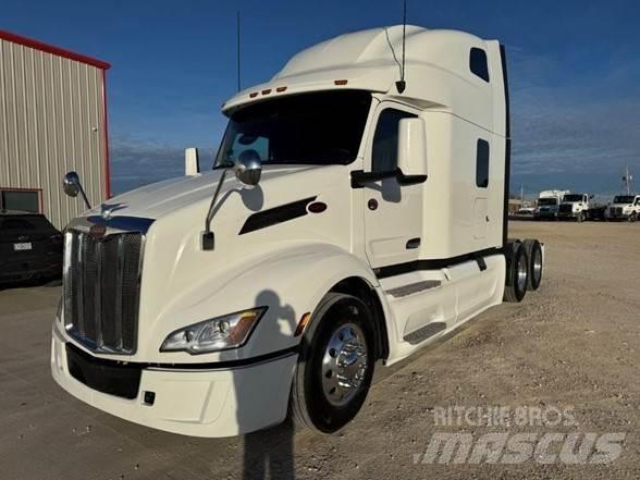 Peterbilt 579 中古トラクターヘッド | トレーラーヘッド