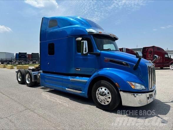 Peterbilt 579 中古トラクターヘッド | トレーラーヘッド