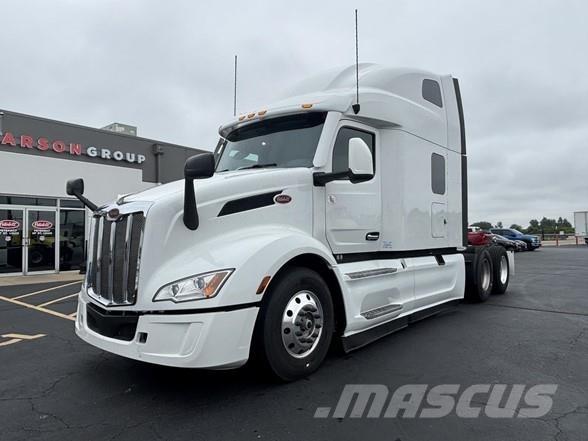 Peterbilt 579 中古トラクターヘッド | トレーラーヘッド