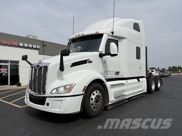 Peterbilt 579 中古トラクターヘッド | トレーラーヘッド