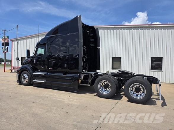 Peterbilt 579 中古トラクターヘッド | トレーラーヘッド