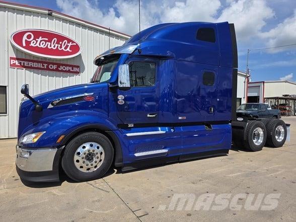 Peterbilt 579 中古トラクターヘッド | トレーラーヘッド