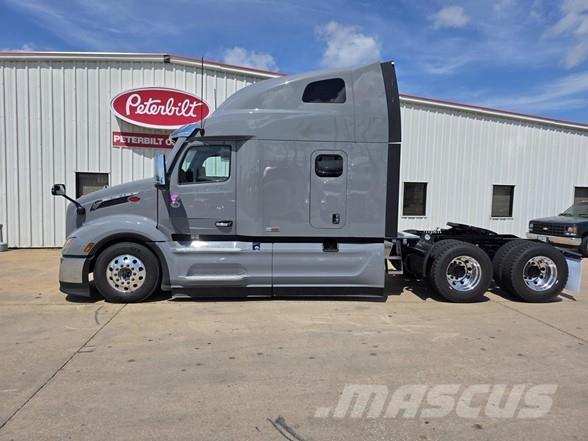 Peterbilt 579 中古トラクターヘッド | トレーラーヘッド