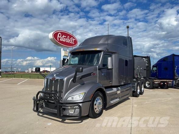 Peterbilt 579 中古トラクターヘッド | トレーラーヘッド