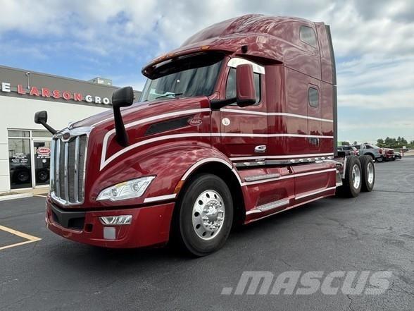 Peterbilt 579 中古トラクターヘッド | トレーラーヘッド