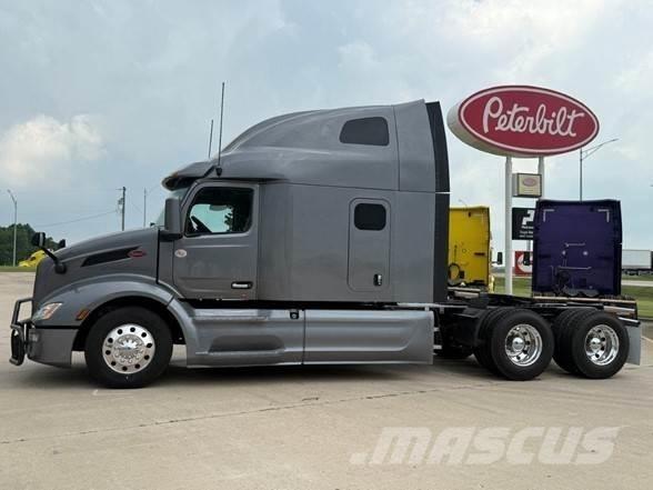 Peterbilt 579 中古トラクターヘッド | トレーラーヘッド