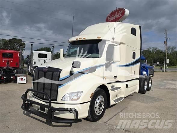 Peterbilt 579 中古トラクターヘッド | トレーラーヘッド