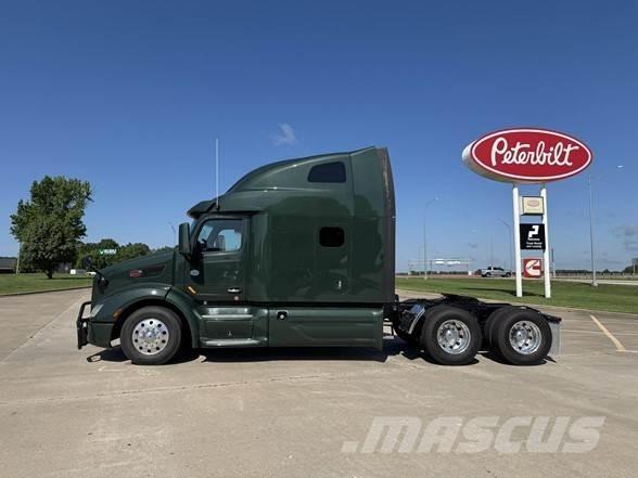 Peterbilt 579 中古トラクターヘッド | トレーラーヘッド