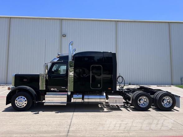 Peterbilt 589 中古トラクターヘッド | トレーラーヘッド