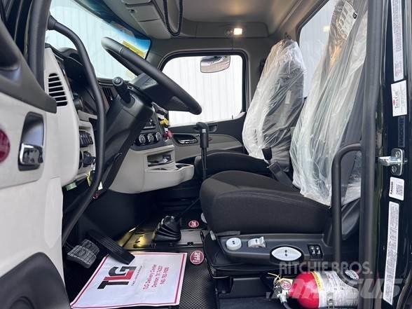 Peterbilt 589 中古トラクターヘッド | トレーラーヘッド