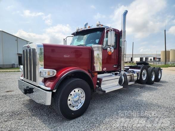 Peterbilt 589 中古トラクターヘッド | トレーラーヘッド