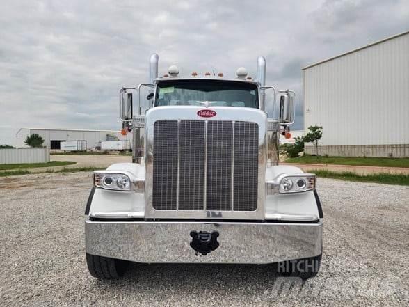 Peterbilt 589 中古トラクターヘッド | トレーラーヘッド