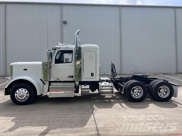 Peterbilt 589 中古トラクターヘッド | トレーラーヘッド