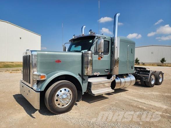 Peterbilt 589 中古トラクターヘッド | トレーラーヘッド