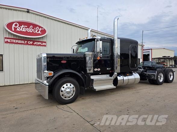 Peterbilt 589 中古トラクターヘッド | トレーラーヘッド