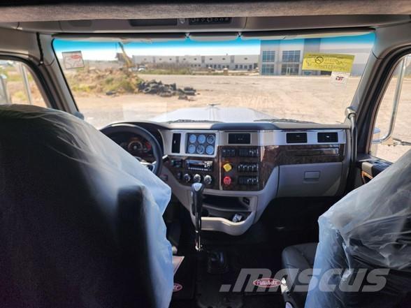 Peterbilt 589 中古トラクターヘッド | トレーラーヘッド