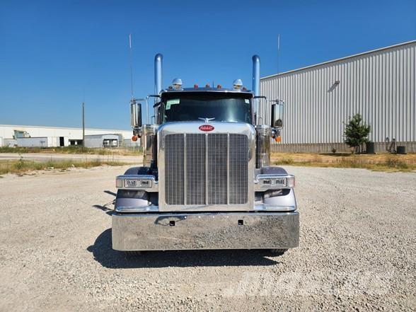 Peterbilt 589 中古トラクターヘッド | トレーラーヘッド