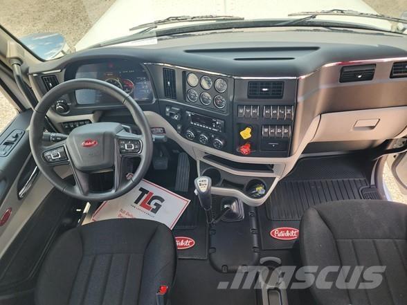 Peterbilt 589 中古トラクターヘッド | トレーラーヘッド