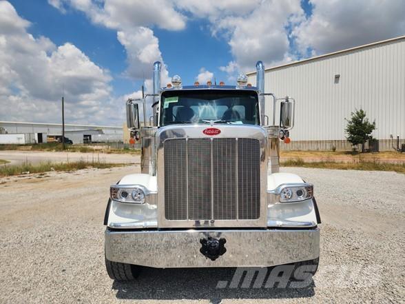 Peterbilt 589 中古トラクターヘッド | トレーラーヘッド