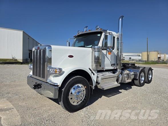 Peterbilt 589 中古トラクターヘッド | トレーラーヘッド