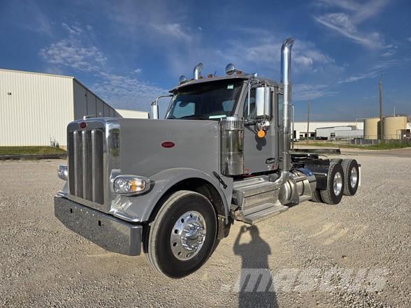 Peterbilt 589 中古トラクターヘッド | トレーラーヘッド