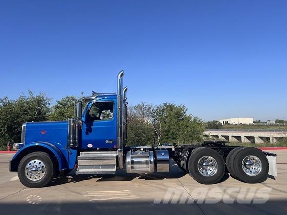 Peterbilt 589 中古トラクターヘッド | トレーラーヘッド