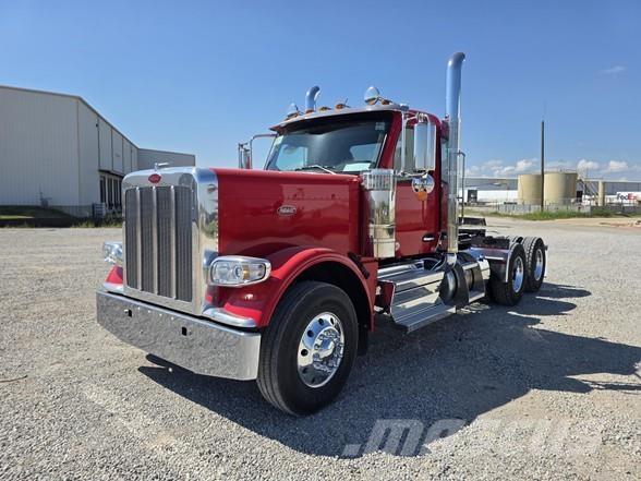 Peterbilt 589 中古トラクターヘッド | トレーラーヘッド